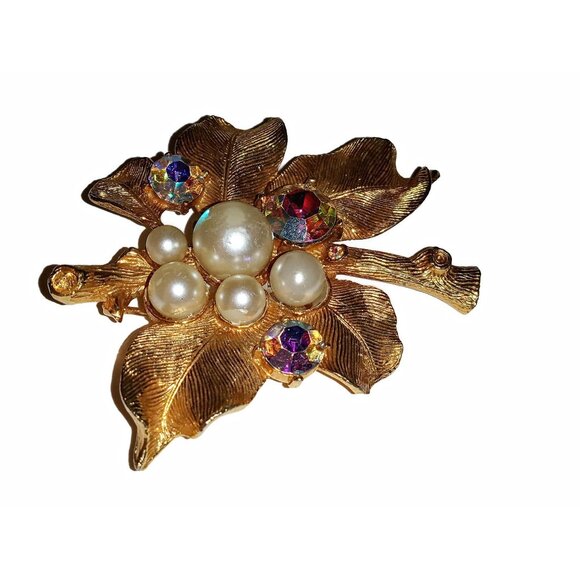 Large Faux Pearls and Aurora Borealis Rhinestone Brooch - Picture 4 of 5